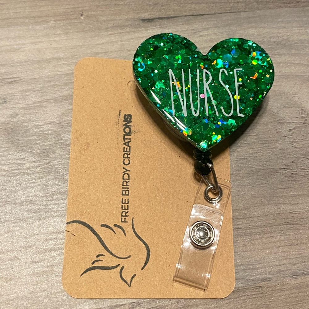 🍀💚 Nurse Badge Reel 👩🏽‍⚕️